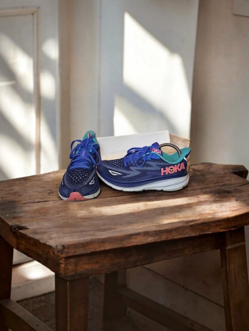 HOKA Clifton 9 Women's Lace Up Low Top Running Sneakers Blue/Pink/Teal 9.5B